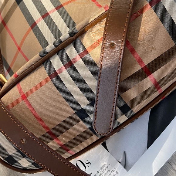 Vintage Burberry(S) Vintage Mini Backpack- ๐ผ - Picture 14 of 17